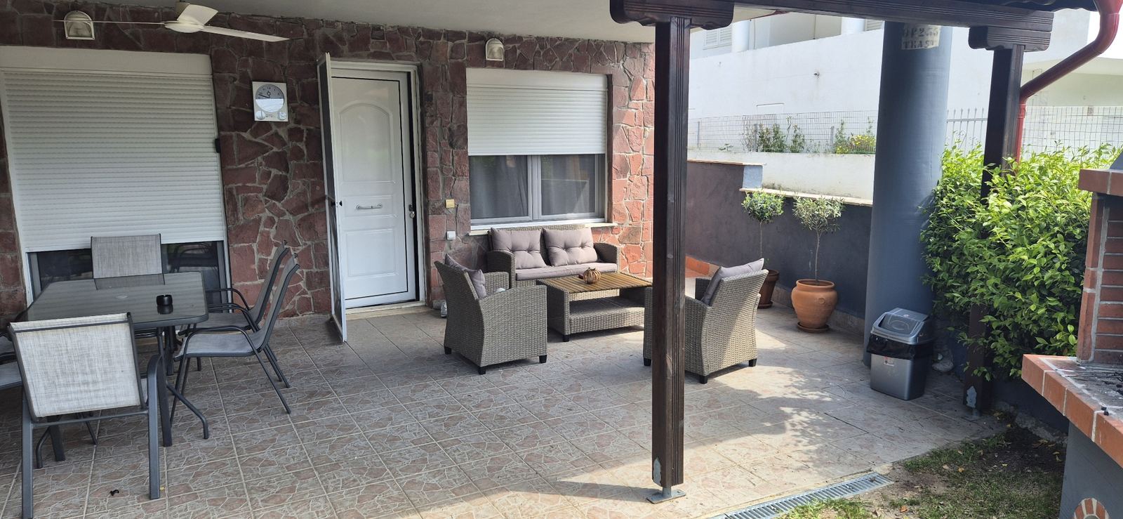 Bunterakis terrace